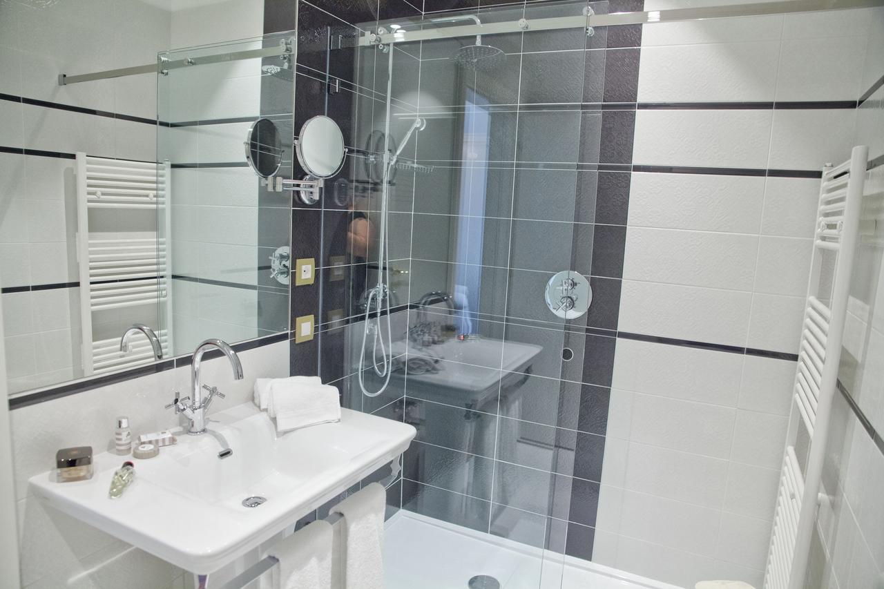 Double or Twin Room Spa Access,1492145722:JPEG